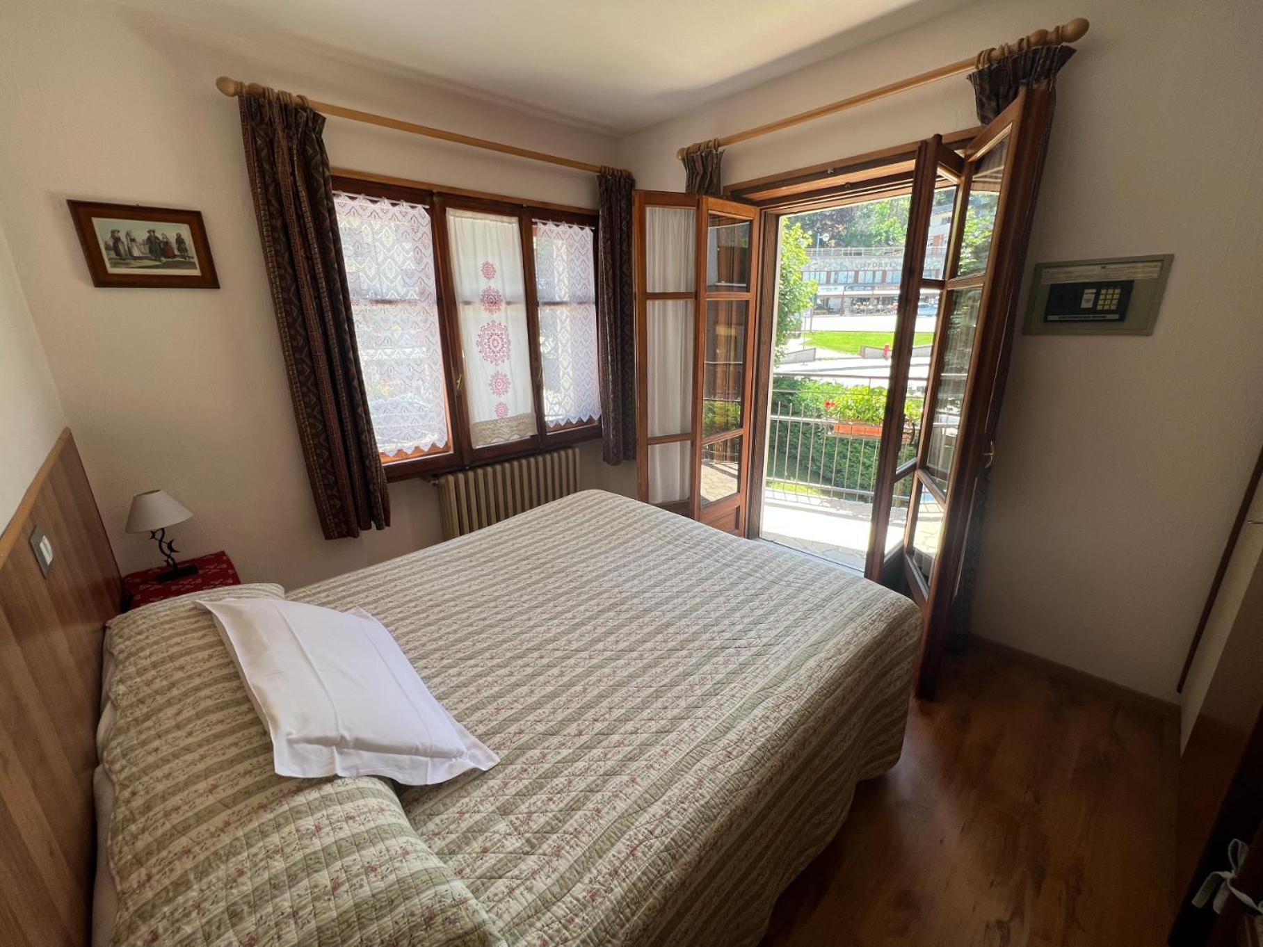 Hotel Villa Cary เซาเซดุลซ์ ภายนอก รูปภาพ